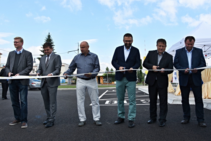 V Broumově se otevřel nový autobusový terminál