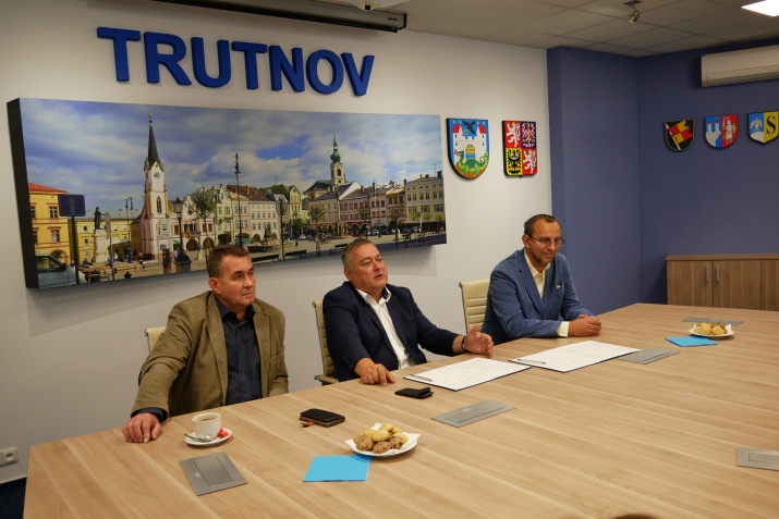 Trutnovská nemocnice a město Trutnov uzavřely dohodu o spolupráci 