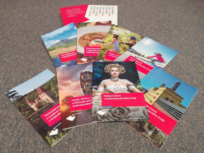 Královéhradecký kraj vydal nové turistické brožury, čtenářům v nich představí to nejzajímavější z regionu 