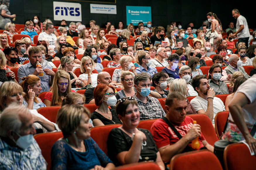 Novoměstský festival komedie letos nabídne 18 soutěžních komedií. Začal předprodej vstupenek